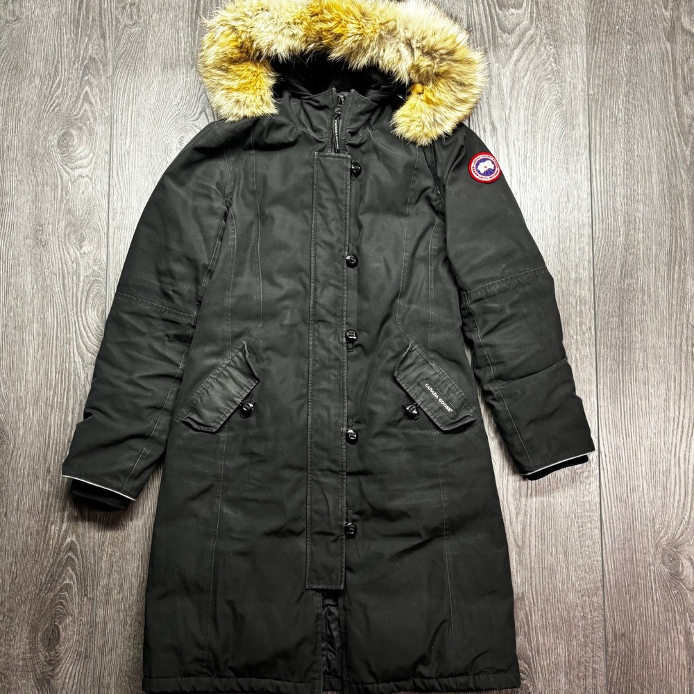 Canada Goose Brittania Parka Black Down Coat Fur Hood Kids Large 14-16 4593Y